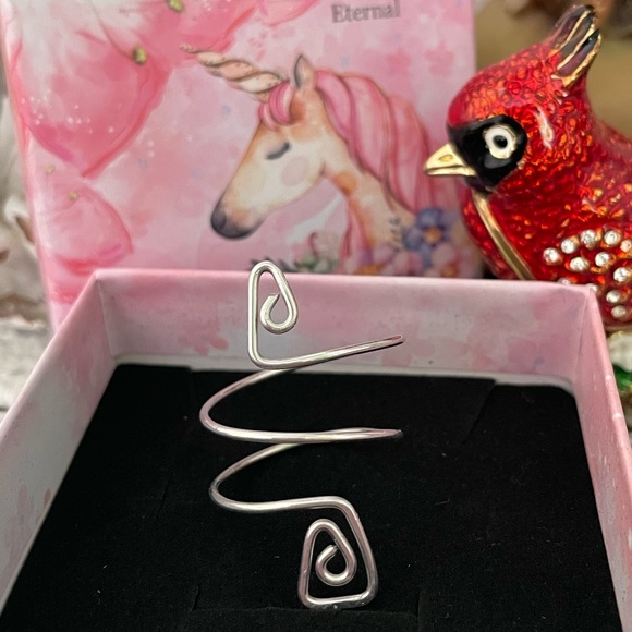 believeinhope Jewelry - Silver Spiral Ring